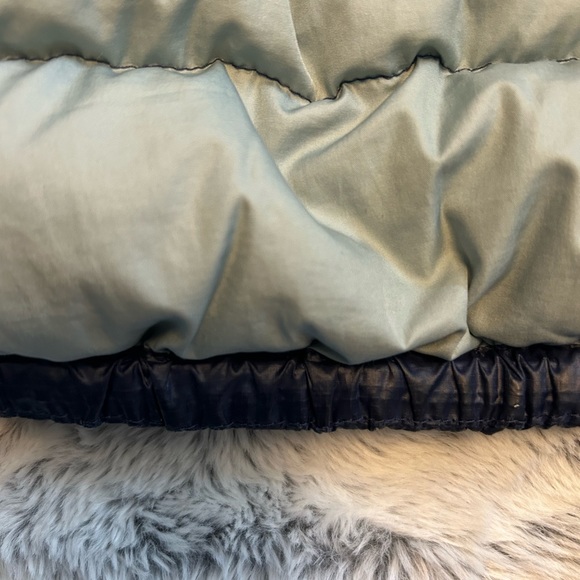 SOLD Patagonia High-Loft Puffer 12-18 Months - Picture 8 of 9